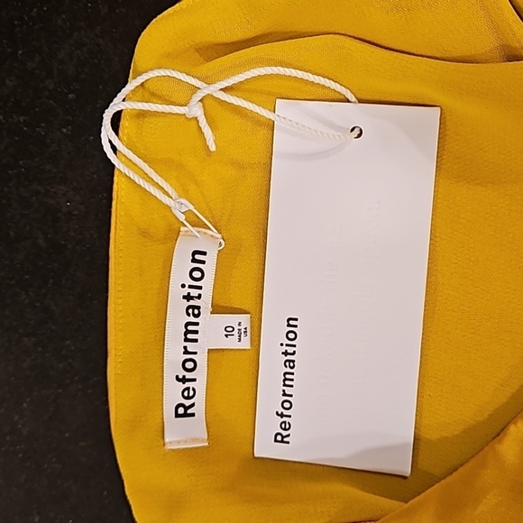 💕REFORMATION💕 Nerida Silk Dress ~ Tumeric 10 NWT - Picture 13 of 16